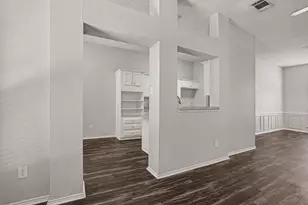 5612 Greenwich Dr, Arlington, TX 76018 - Photo 8