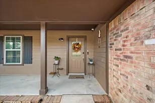 101 Randy Rd, Pecan Hill, TX 75165 - Photo 4