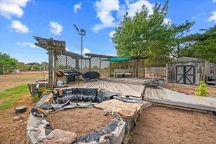 101 Randy Rd, Pecan Hill, TX 75165 - Photo 30
