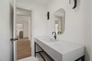 2324 Prichard Ln, Dallas, TX 75227 - Photo 12