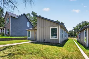 610 E Texas St, Denison, TX 75021 - Photo 26