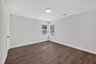 610 E Texas St, Denison, TX 75021 - Photo 14