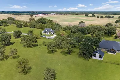 32 Pronghorn Drive, Gordonville, TX 76245 - Photo 4