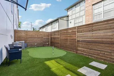 1925 California Drive #1, Dallas, TX 75204 - Photo 24