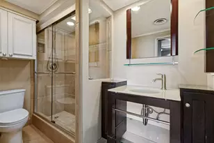 6211 W Northwest Hwy, Dallas, TX 75225 - Photo 20