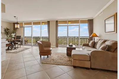 6211 W Northwest Highway #2702, Dallas, TX 75225 - Photo 2