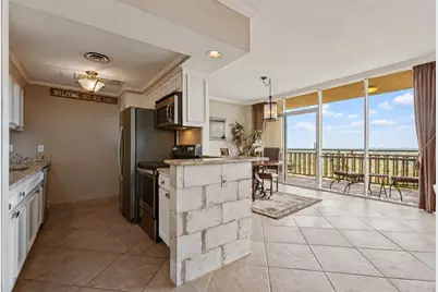 6211 W Northwest Highway #2702, Dallas, TX 75225 - Photo 10