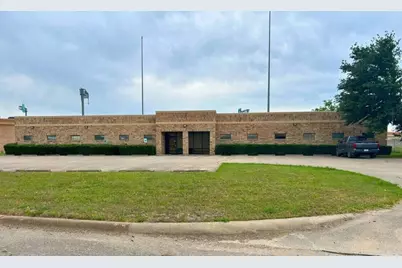 2462 E Long Avenue, Fort Worth, TX 76106 - Photo 2
