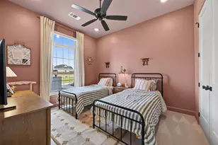 210 Low Bird Ln, Waxahachie, TX 75167 - Photo 20