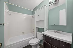 5211 Hideaway Ct, Arlington, TX 76017 - Photo 16