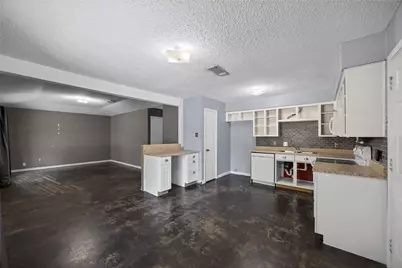 5211 Hideaway Court, Arlington, TX 76017 - Photo 8