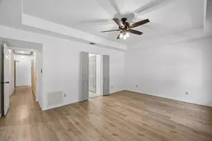 10123 Candlebrook Dr, Dallas, TX 75243 - Photo 18