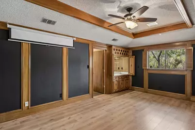 10123 Candlebrook Drive, Dallas, TX 75243 - Photo 14
