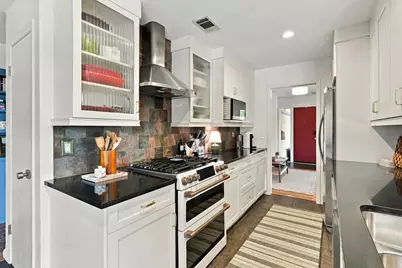 9307 Crestedge Drive, Dallas, TX 75238 - Photo 14