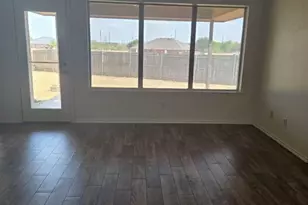 850 Valley View Ct, Burleson, TX 76028 - Photo 8