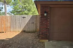 850 Valley View Ct, Burleson, TX 76028 - Photo 16