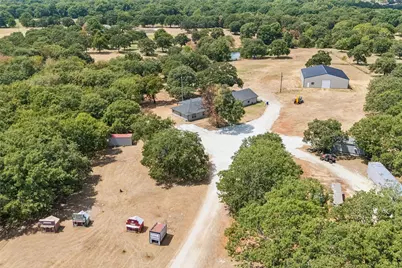 1111 Riley Road, Whitesboro, TX 76273 - Photo 2