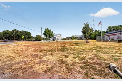 2648 W Scyene Road, Mesquite, TX 75149 - Photo 14