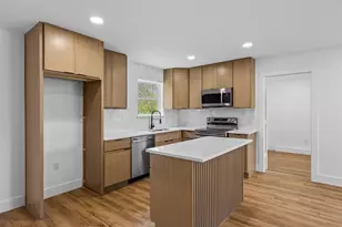 565 Alcorn Ave, Dallas, TX 75217 - Photo 10