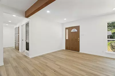 1909 Plymouth Court, Arlington, TX 76013 - Photo 8