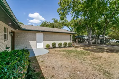 1909 Plymouth Court, Arlington, TX 76013 - Photo 36