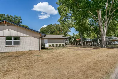 1909 Plymouth Court, Arlington, TX 76013 - Photo 38