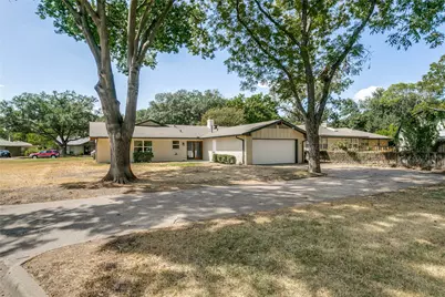 1909 Plymouth Court, Arlington, TX 76013 - Photo 6