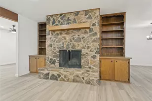 1909 Plymouth Ct, Arlington, TX 76013 - Photo 12