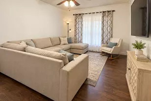 304 S Norma Dr, Lacy Lakeview, TX 76705 - Photo 8