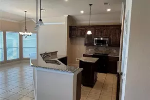 433 Chisholm Trail, Justin, TX 76247 - Photo 4
