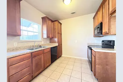 916 Parkplace Ridge, Princeton, TX 75407 - Photo 10
