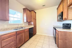 916 Parkplace Ridge, Princeton, TX 75407 - Photo 10
