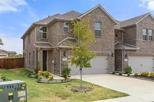 593 Hutchinson Ln, Lewisville, TX 75077 - Photo 2