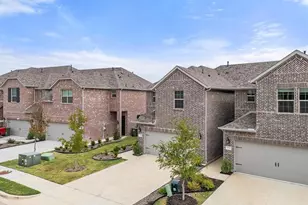 593 Hutchinson Ln, Lewisville, TX 75077 - Photo 34