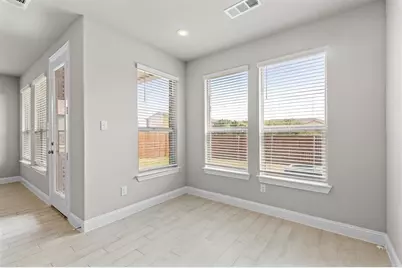 593 Hutchinson Lane, Lewisville, TX 75077 - Photo 14