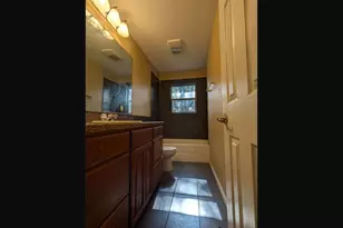 912 Red Bud Dr, Azle, TX 76020 - Photo 10