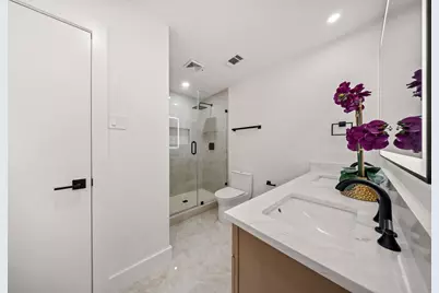 3814 Woodside Road, Carrollton, TX 75007 - Photo 30