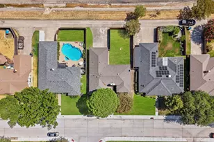 3814 Woodside Rd, Carrollton, TX 75007 - Photo 2