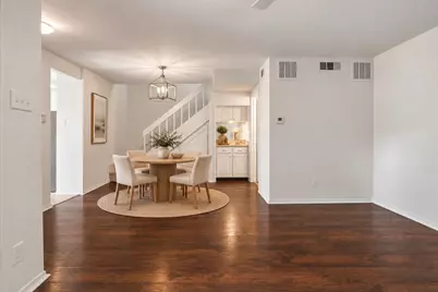 5200 Martel Avenue #24A, Dallas, TX 75206 - Photo 2