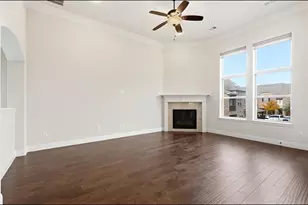 555 Waterloo Dr, Lewisville, TX 75067 - Photo 16