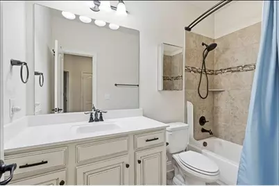 555 Waterloo Drive, Lewisville, TX 75067 - Photo 14