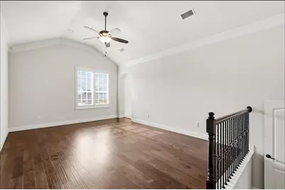555 Waterloo Drive, Lewisville, TX 75067 - Photo 30