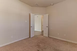 5005 Brookside Dr, Denton, TX 76226 - Photo 8