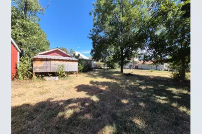 408 E Housley Street, Strawn, TX 76475 - Photo 24