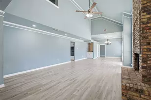 1308 Carver Ln, Irving, TX 75061 - Photo 6