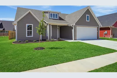 808 Lavender Court, Tolar, TX 76476 - Photo 4