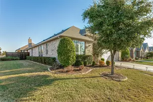 9401 Excursion Dr, Oak Point, TX 75068 - Photo 2