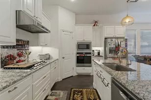 9401 Excursion Dr, Oak Point, TX 75068 - Photo 10