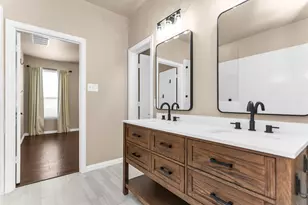 612 Sundrop Dr, Little Elm, TX 75068 - Photo 18