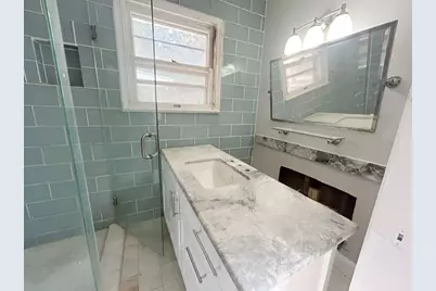 2012 Watauga Court W, Fort Worth, TX 76111 - Photo 16